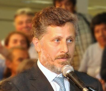 Andrés Vivaldo
