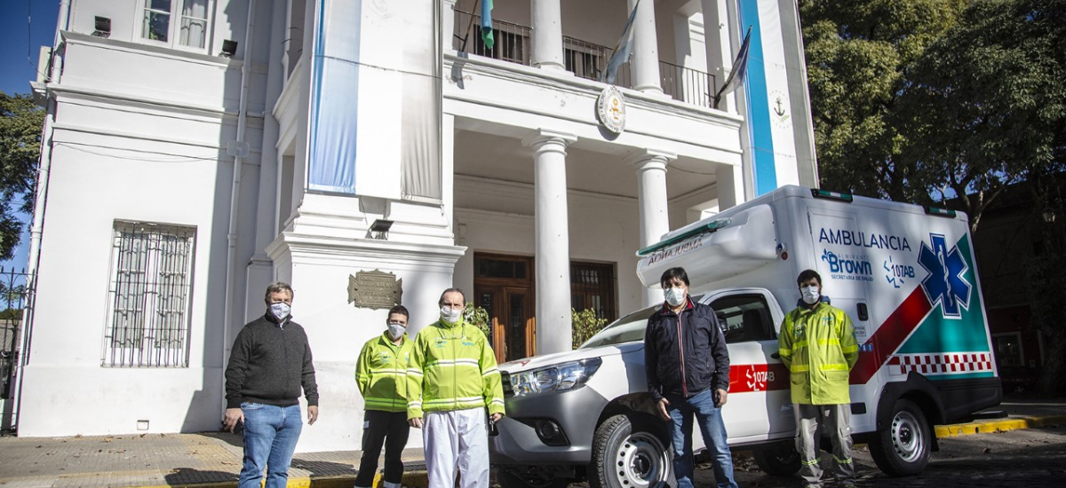 El municipio de Alte. Brown incorporó una ambulancia Covid 4 X 4 donada por Toyota