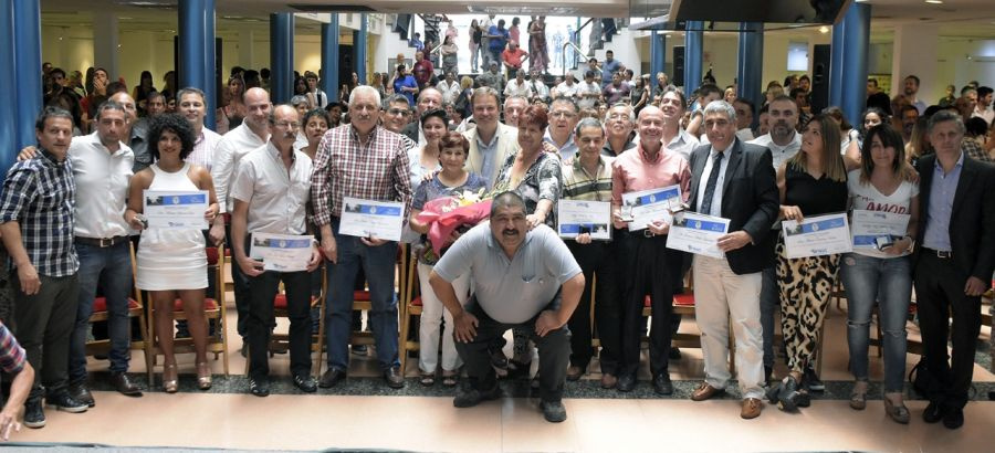 Cascallares reconoció a los trabajadores municipales que cumplieron 25 años de servicio