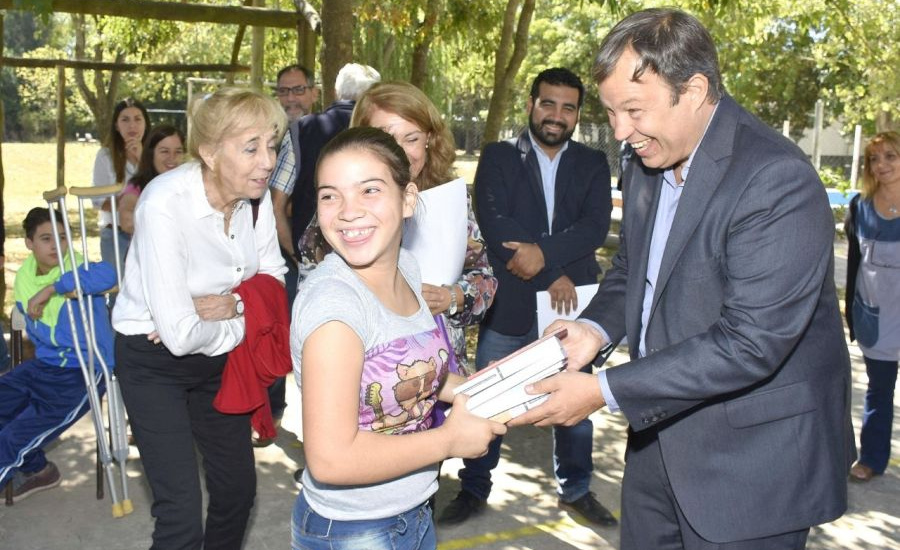 La secundaria Nº 35 inició las clases con un edificio propio cedido por el Municipio
