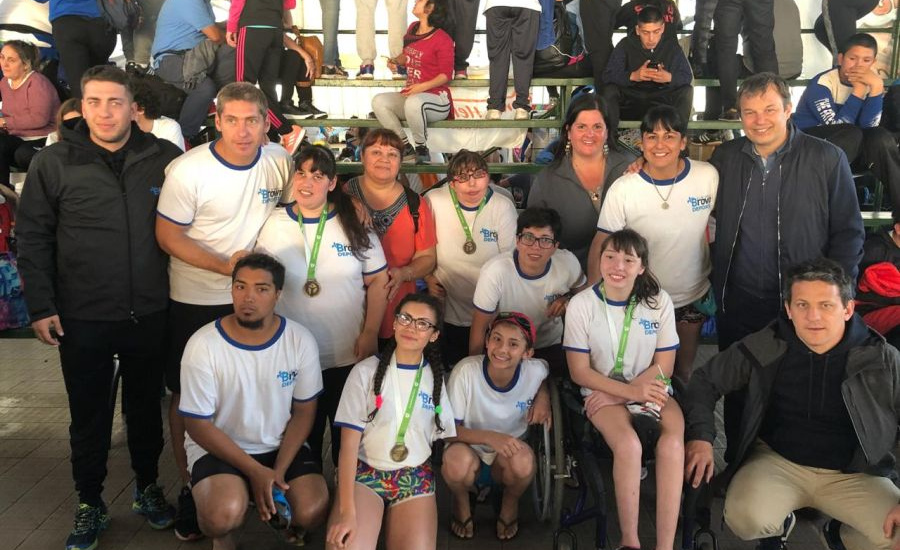 Cascallares acompañó y felicitó a los deportistas brownianos que cosecharon 35 medallas en los juegos bonaerenses 2018