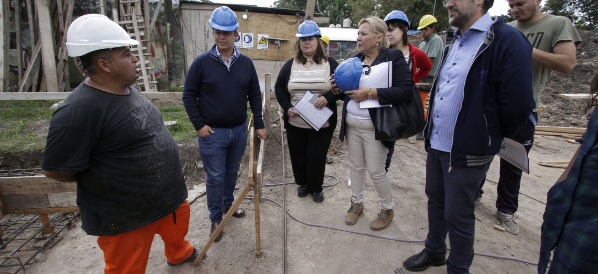 Cascallares recorrió la obra del edificio del Instituto de Formación Docente Nº 41