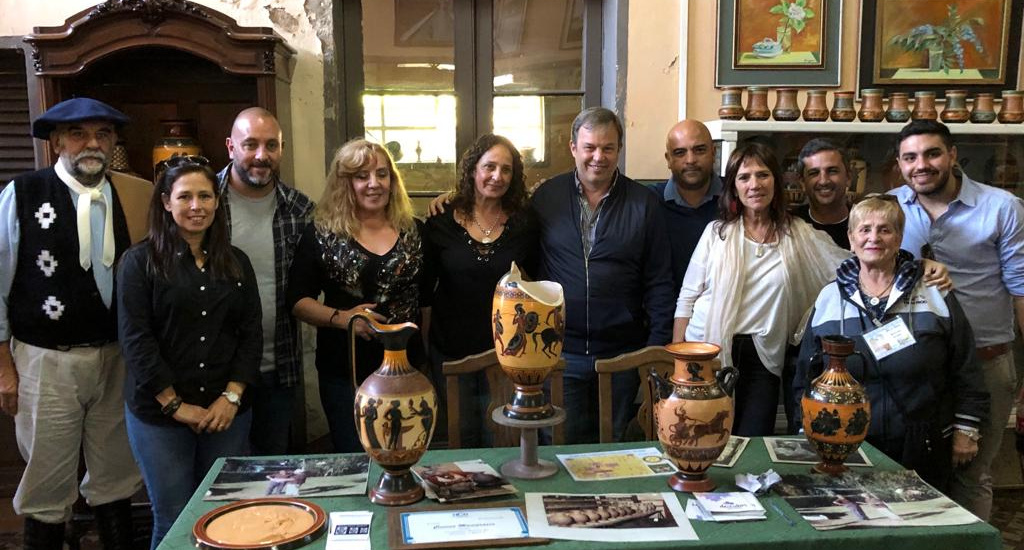 Cascallares en los festejos por los 50 años del Museo Manigrasso de Glew