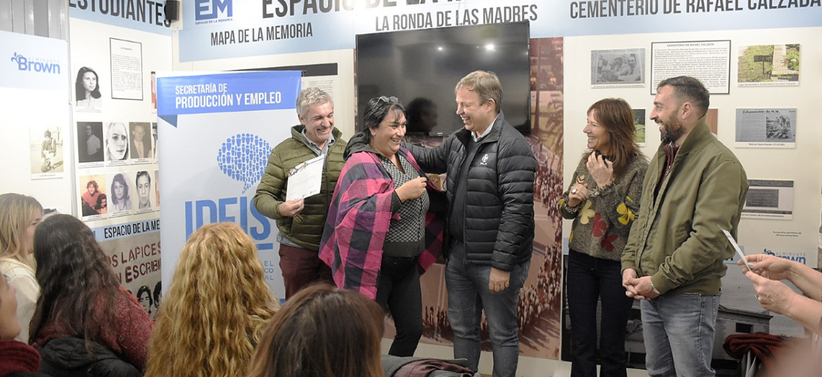 El Municipio junto a los emprendedores de Alte Brown