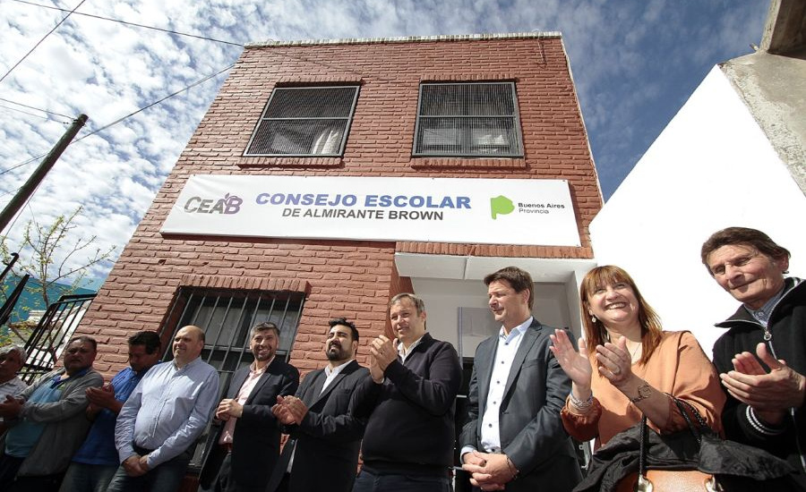 Cascallares inauguró la nueva sede del Consejo Escolar de Almirante Brown