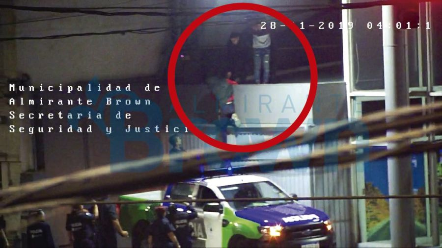 Con cámaras del municipio frustran intento de robo a concesionaria de Adrogué