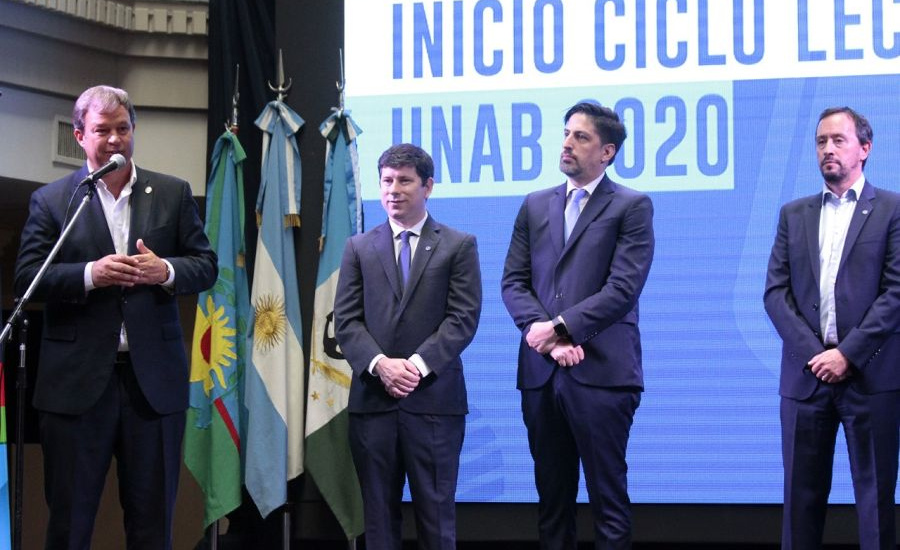Trotta y Cascallares inauguraron el primer ciclo lectivo de la Universidad Nacional Guillermo Brown