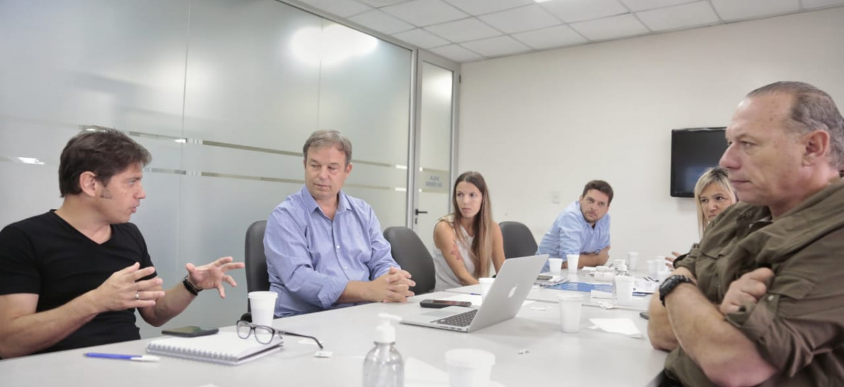 Cascallares recibió a Kicillof y a Berni para coordinar medidas ante la emergencia sanitaria