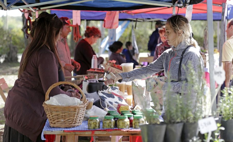 Vuelve la Feria de Productores Rurales a la Granja Municipal