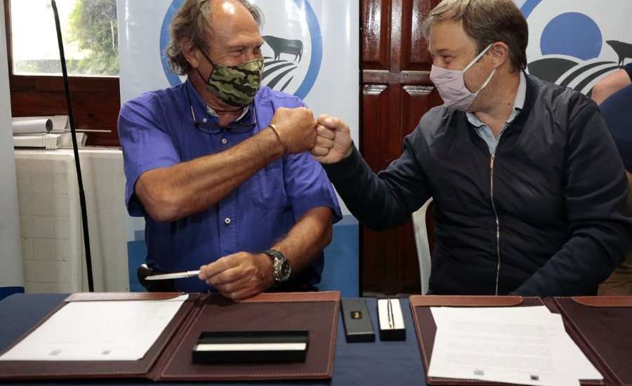 Cascallares firmó convenio con Ciencias Agrarias para el desarrollo de la zona rural