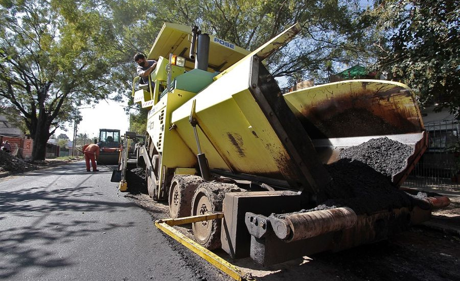 Cascallares destacó el avance de las obras de pavimentación en Almirante Brown