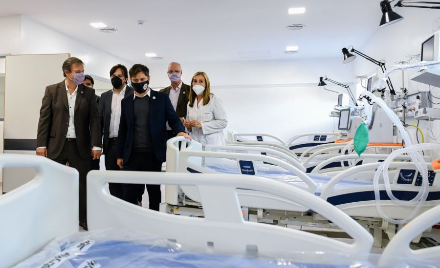 Axel Kicillof y Mariano Cascallares recorrieron obras en el hospital Oñativia