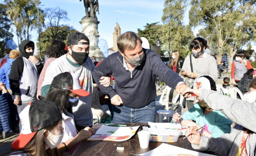Cascallares participó de una jornada cultural inclusiva junto a vecinos de Alte Brown