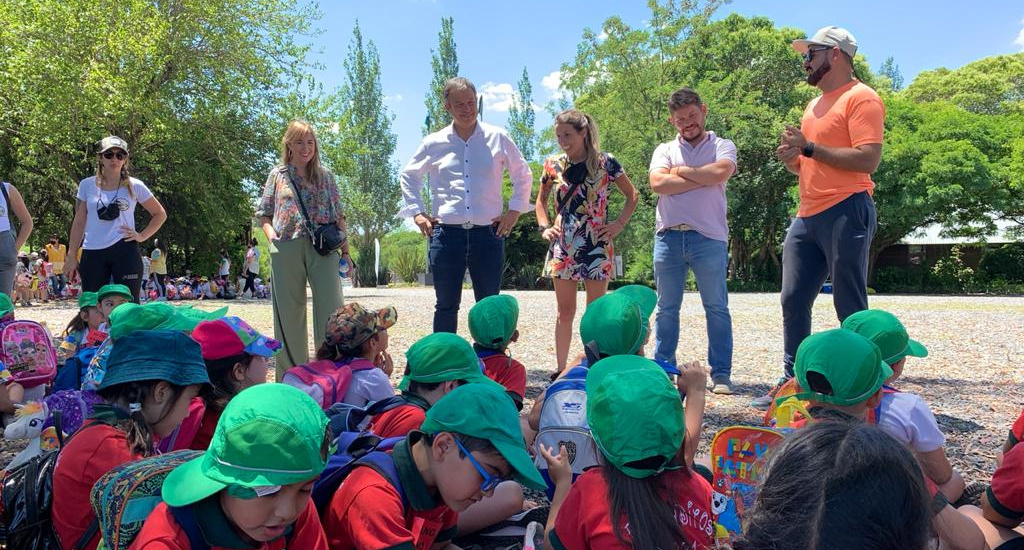 Emotivo encuentro de fin de año de jardines comunitarios brownianos en la Granja Educativa Municipal