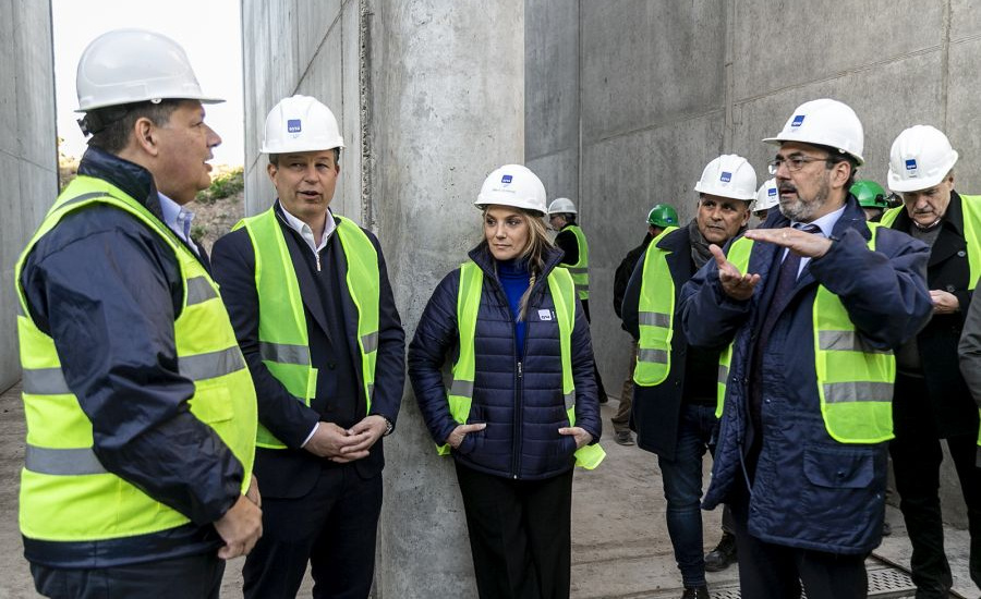 Cascallares y Fabiani recorrieron una obra que permitirá ampliar las redes y mejorar la presión de agua potable