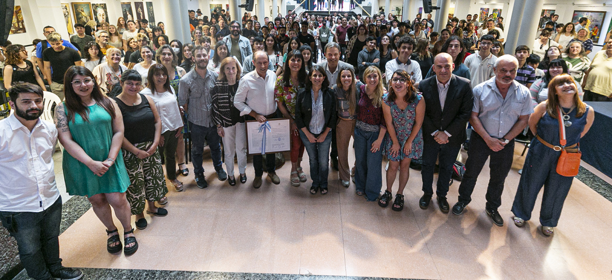 Junto a estudiantes Cascalllares lanzó el programa de Fortalecimi9entyo Democrático en escuelas secundarias