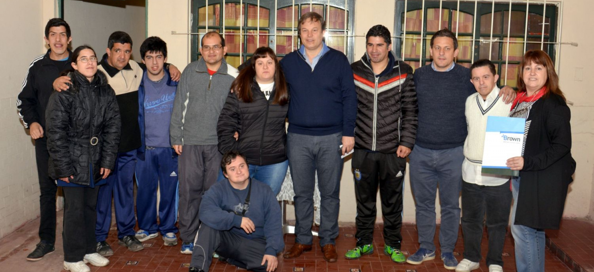 Con ayuda del municipio de Brown la asociación Pihe mejora sus instalaciones