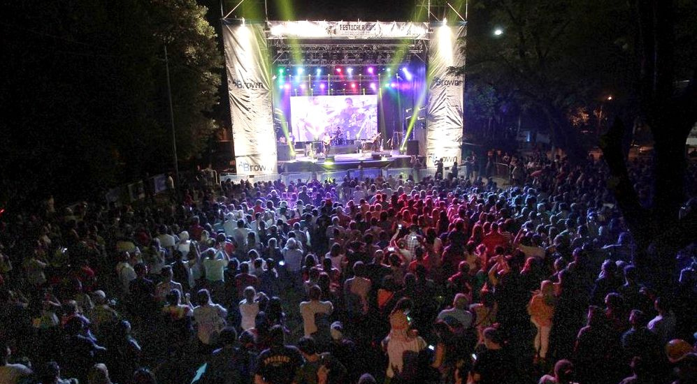 Una multitud vibró en Alte. Brown con el renovado "Festicala"